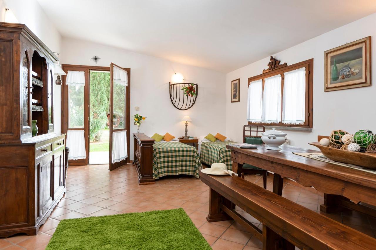Agriturismo La Rombaia Кастільйоне-делла-Пеская Екстер'єр фото
