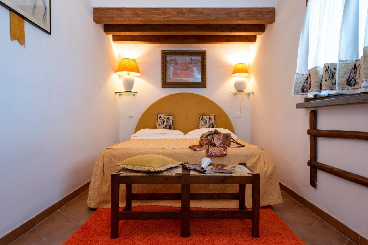Agriturismo La Rombaia Кастільйоне-делла-Пеская Екстер'єр фото